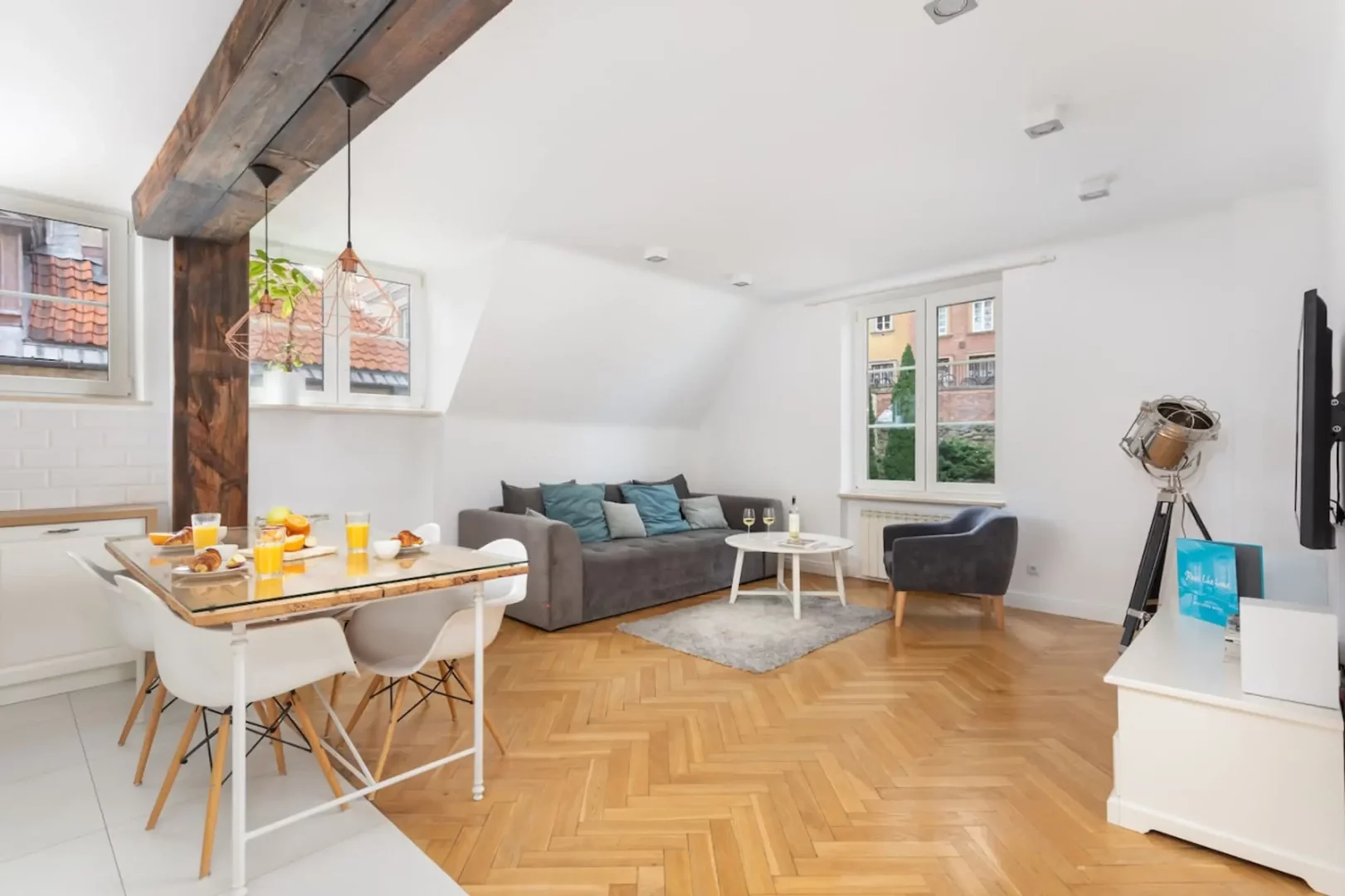 Warsaw Stylish Old Town Apartment Warsaw Stylish Old Town Apartment