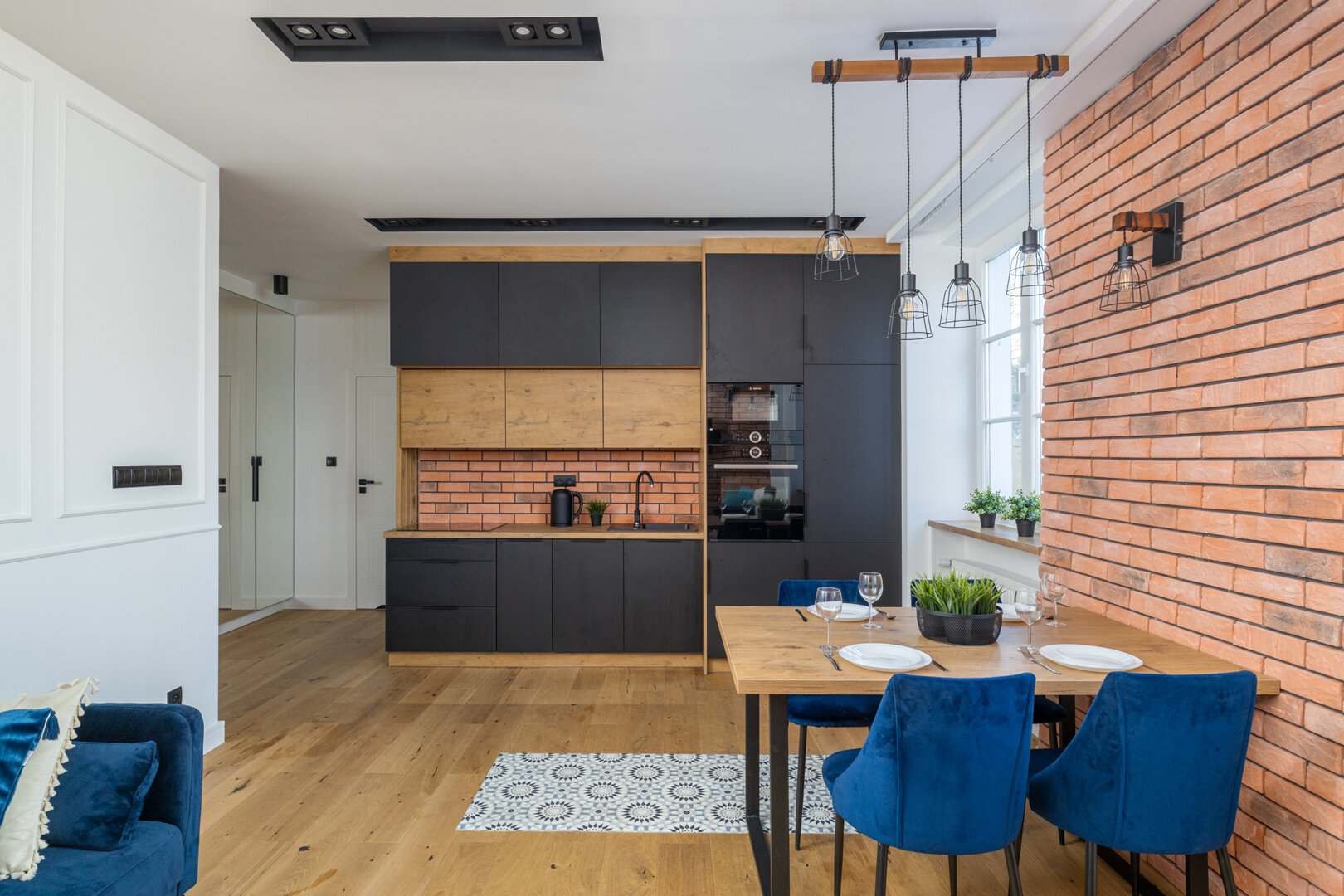 LUA Apartments Sp. z o.o. - 6