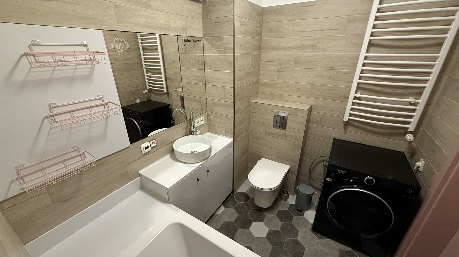 LUA Apartments Sp. z o.o. - 5