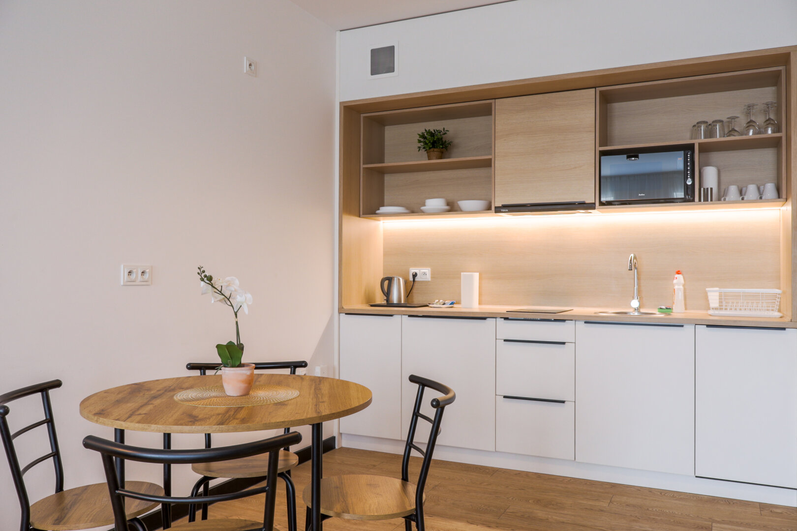 LUA Apartments Sp. z o.o. - 10